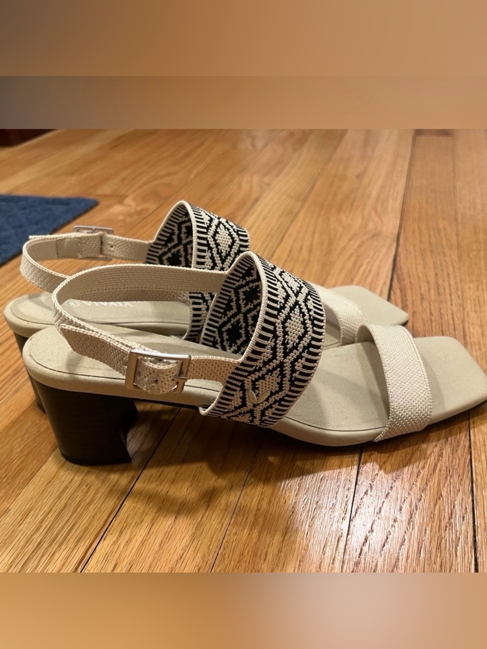 NWT Vivaia Square Toe Block Heel Sandals (Luna) Size EU 41 - Picture 6 of 9